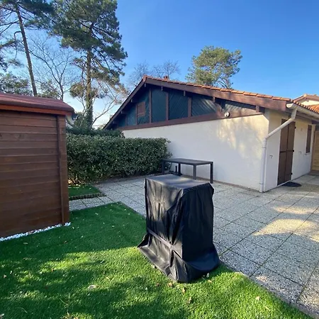 Villa Maison Cosy à Capbreton: Proche Plage, Piscine Commune, Terrasse&parking Sécurisé - Fr-1-413-124 Capbreton